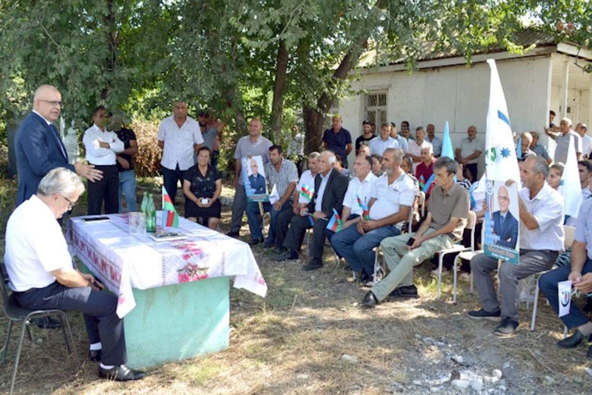 Elçin Mirzəbəyli Muradlı və Ərəbsarvan kəndlərində seçicilərlə görüşüb — FOTOLAR