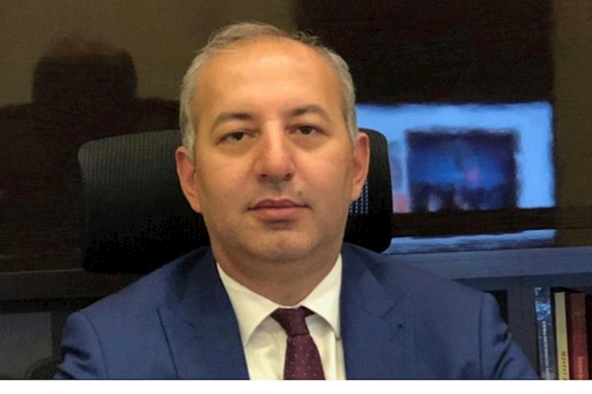 Fazil Alməmmədov işçini işdən qanunsuz çıxarıb?