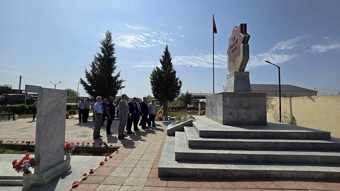 Yeni zirvələrə birlikdə — FOTOLAR