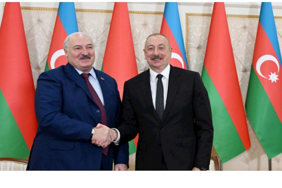 İlham Əliyev Aleksandr Lukaşenkoya zəng etdi