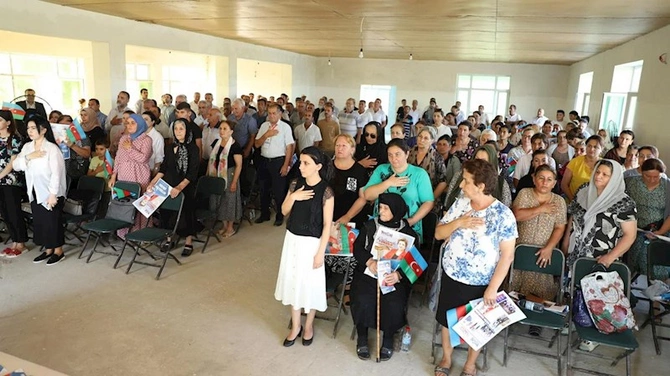 Tənzilə Rüstəmxanlı təşviqat kampaniyasını uğurla yekunlaşdırdı — Neftçala üçün birlikdə!