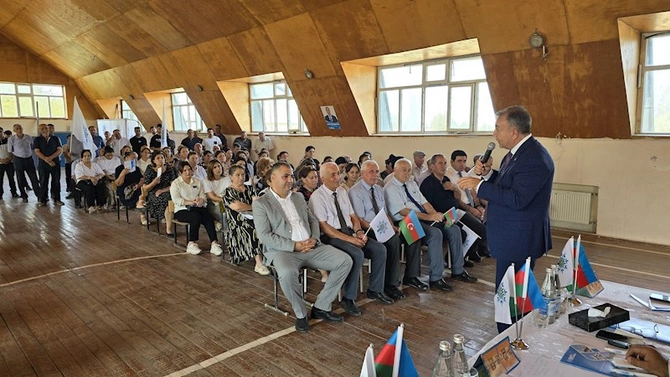 Yeni zirvələrə birlikdə — FOTOLAR