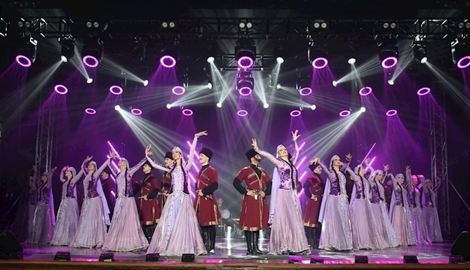 Özbəkistanda mədəniyyət günləri Mənim Azərbaycanım adlı möhtəşəm konsertlə başa çatıb — FOTO Özbəkistanda mədəniyyət günləri Mənim Azərbaycanım adlı möhtəşəm konsertlə başa çatıb — FOTO