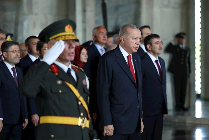 Ərdoğan Anıtqəbiri ziyarət etdi — FOTOLAR