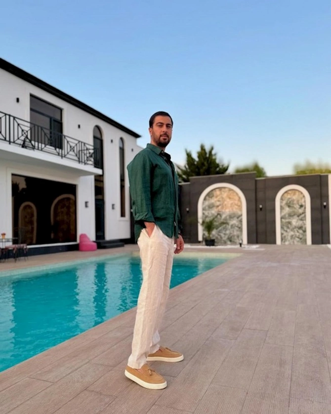 Namiq Qaraçuxurlunun villası — FOTO
