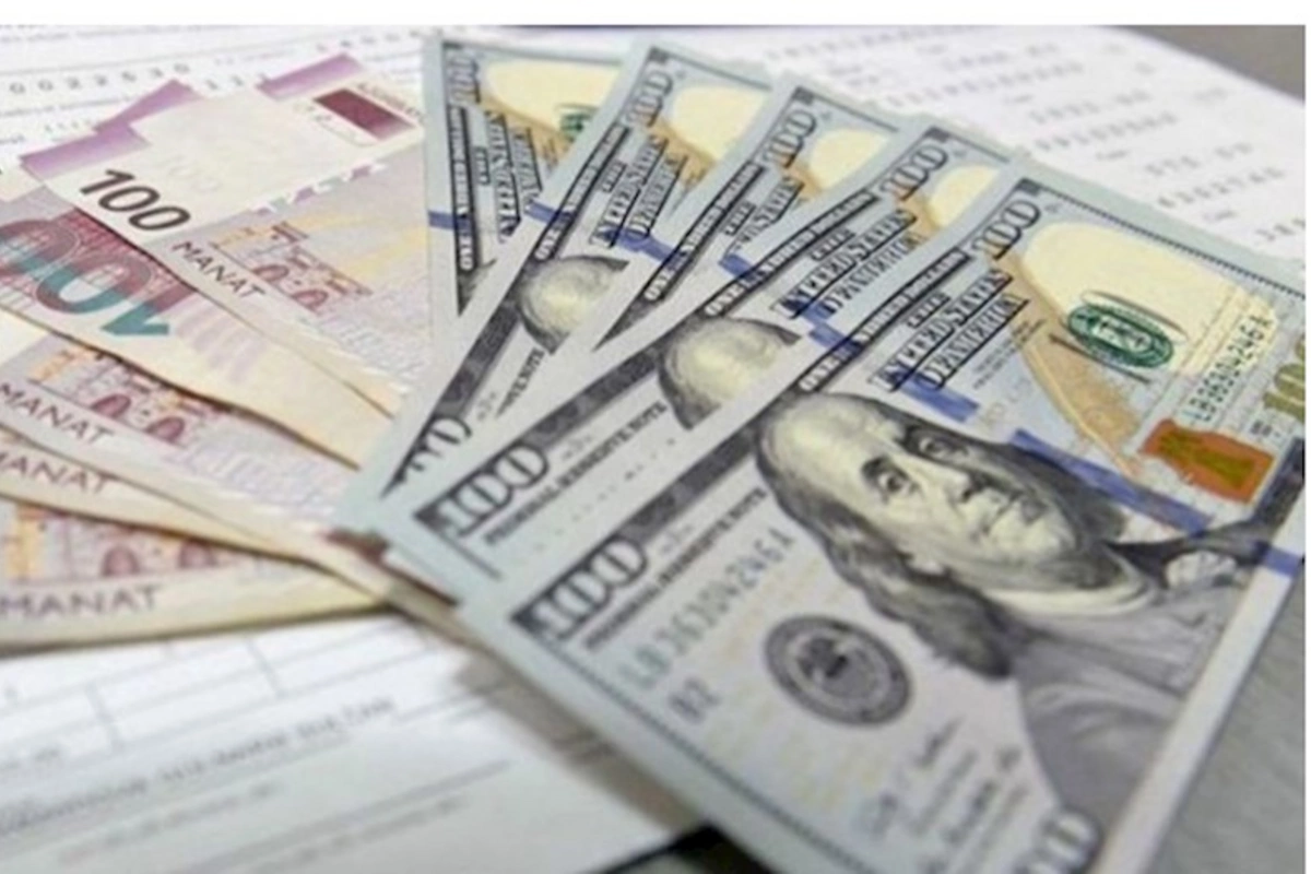 Azərbaycanda növbəti dollar ajiotajı — Devalvasiya, yoxsa...