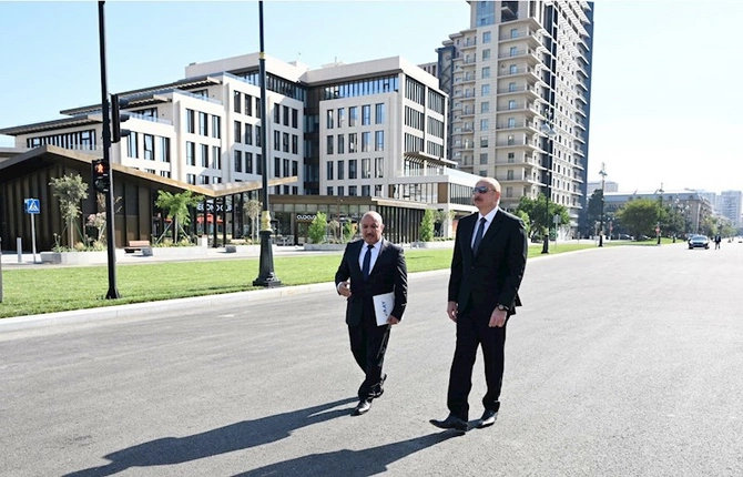 Prezident yeni avtomobil yolunun açılışında — YENİLƏNDİ (FOTOLAR) Prezident yeni avtomobil yolunun açılışında — YENİLƏNDİ (FOTOLAR)
