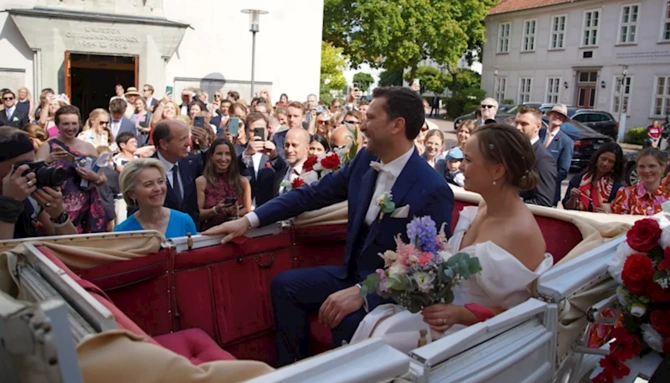 Lyayenin qızının toyu oldu: Əri onun soyadını götürdü — FOTO
