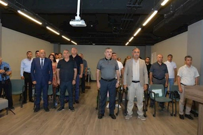 “Korrupsiya ilə mübarizəyə ictimai dəstək” layihəsi çərçivəsində yekun tədbir keçirilib — FOTOLAR