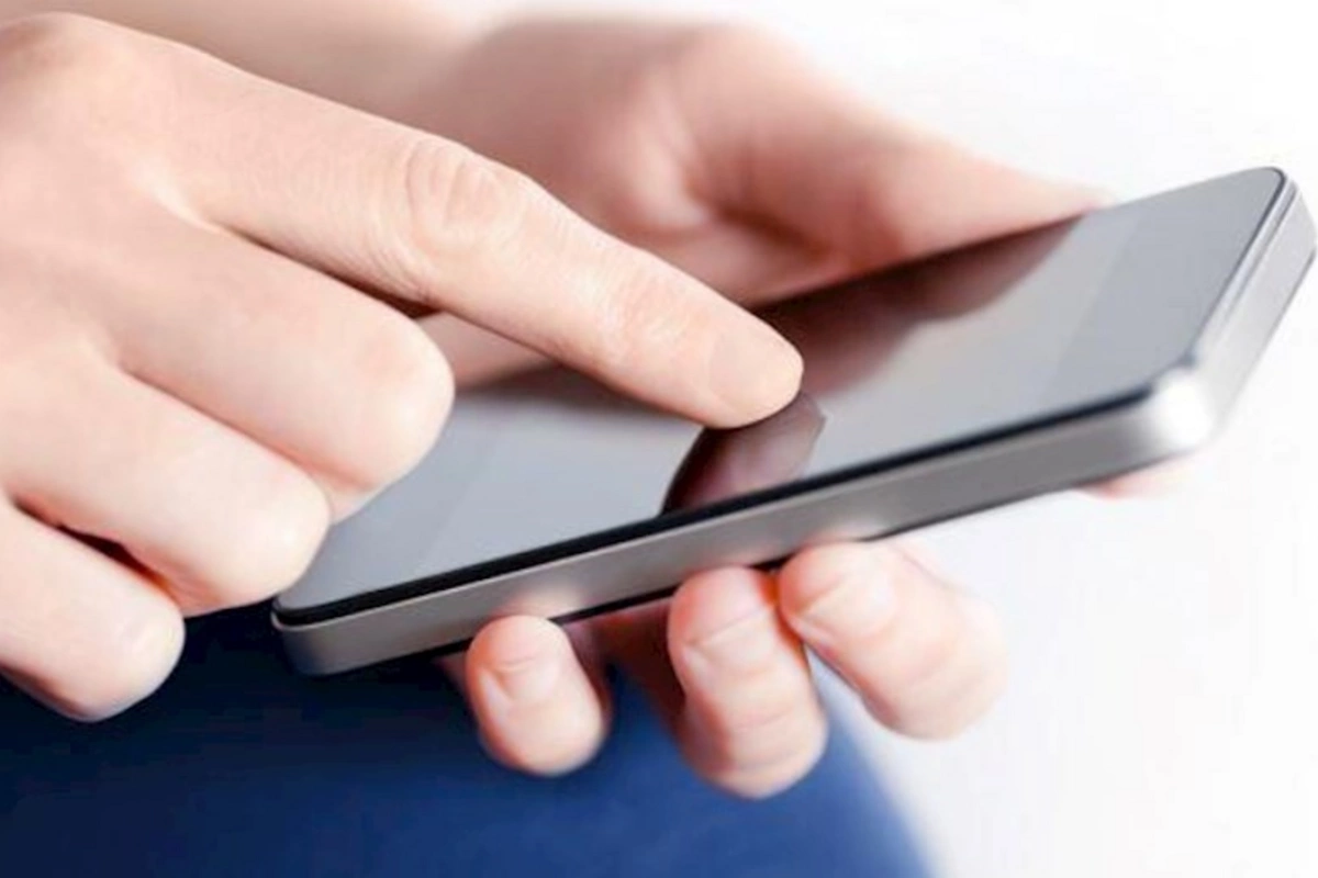 Telefon zəngi ilə kartınızdan pul oğurlana bilər? — AÇIQLAMA