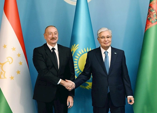 Prezident Astanada mühüm görüşdə iştirak etdi — YENİLƏNDİ (FOTOLAR)