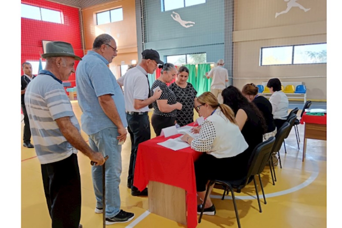 Ağalı kəndində seçkilər seçici aktivliyi ilə başladı