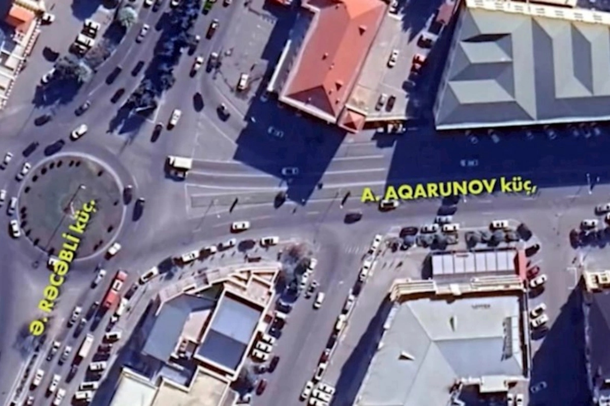 Sürücülərin və piyadaların başına oyun açan küçə — VİDEO