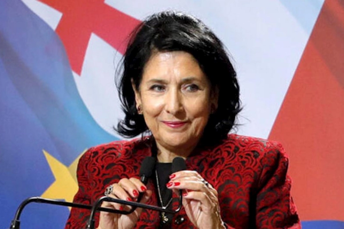 Yenidən prezident olmaq istəyir
