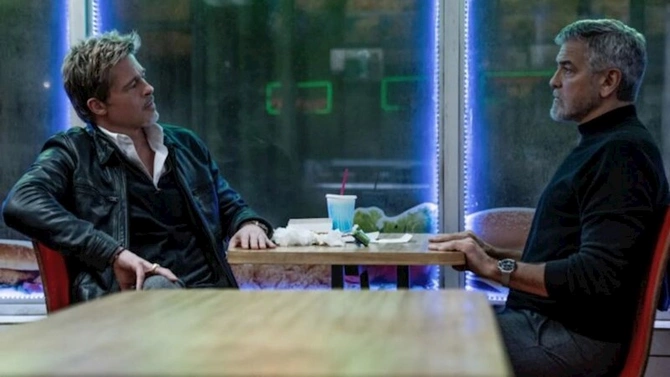Corc Kluni ilə Bred Pittin “Yalquzaqlar”ı — İki məşhurun yeni filmi hansı mesajı verir? (FOTO)