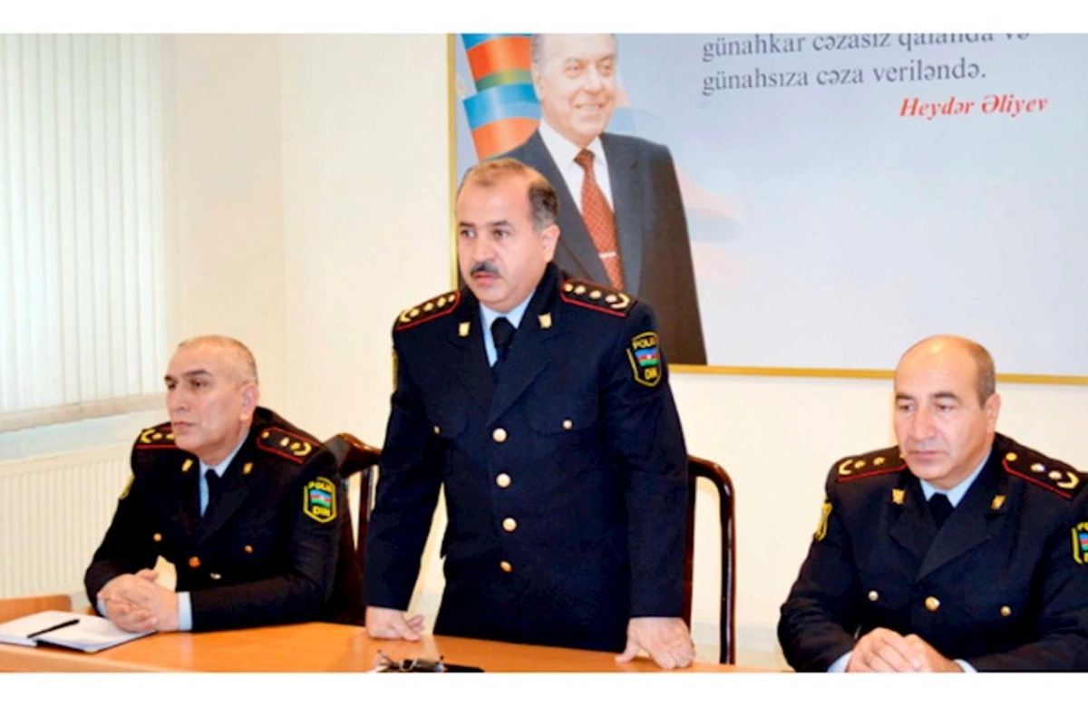 Sabiq rəis təqaüdünün azlığından narazıdır