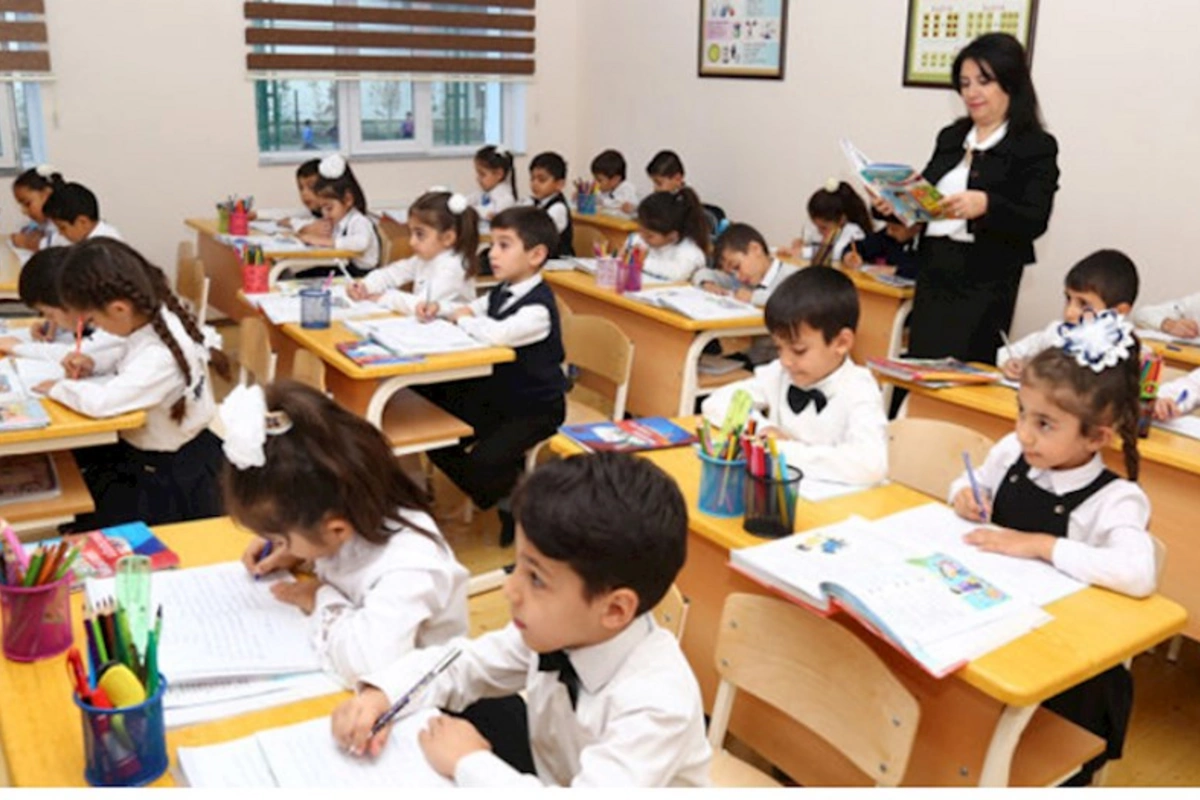 “Şagirdlərdən hansısa adla pul yığılması qanunla qadağandır”
