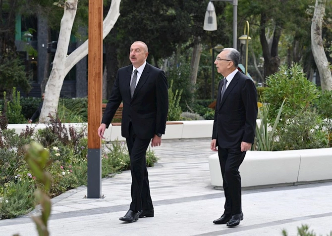 Prezident “Xəqani” bağında — YENİLƏNDİ (FOTOLAR)