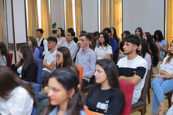 Naxçıvanda “Könüllülük pedaqogikasının öyrənilməsi” adlı layihənin icrasına başlanılıb — FOTOLAR