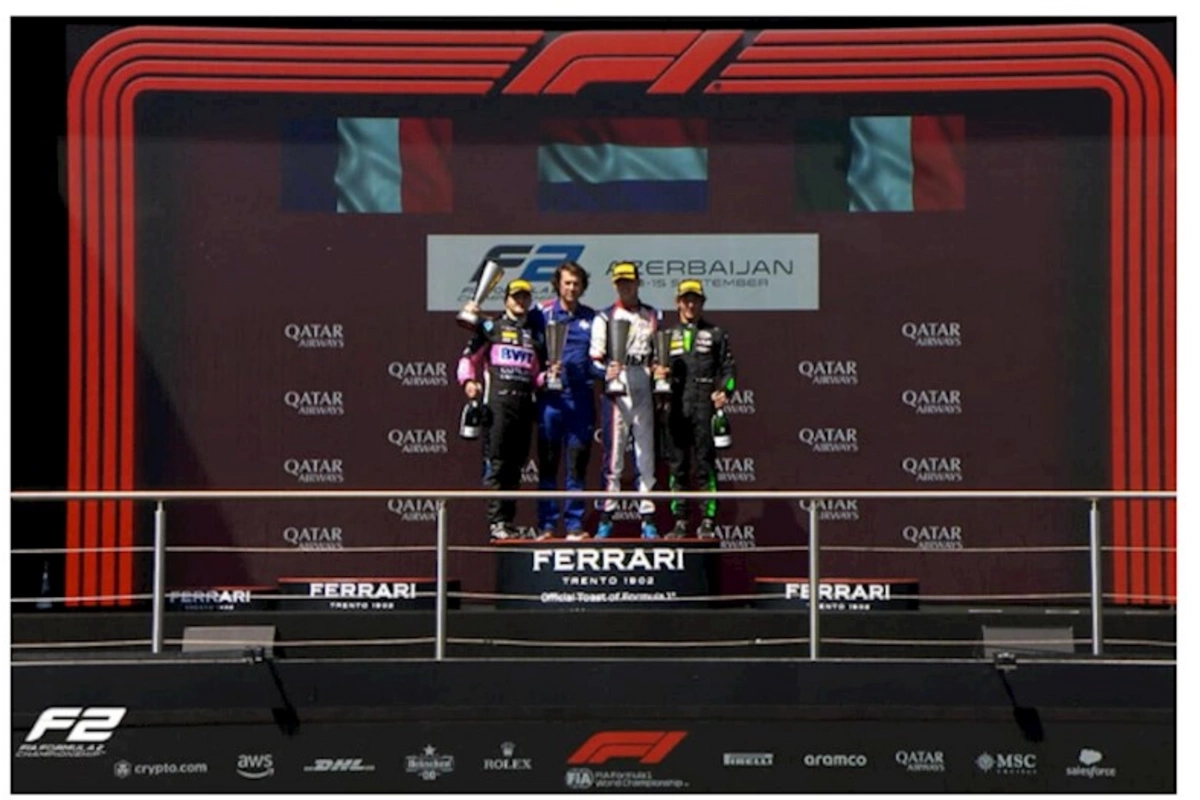 Formula 2 komandalarının əsas yarışlarının qalibləri mükafatlandırıldı