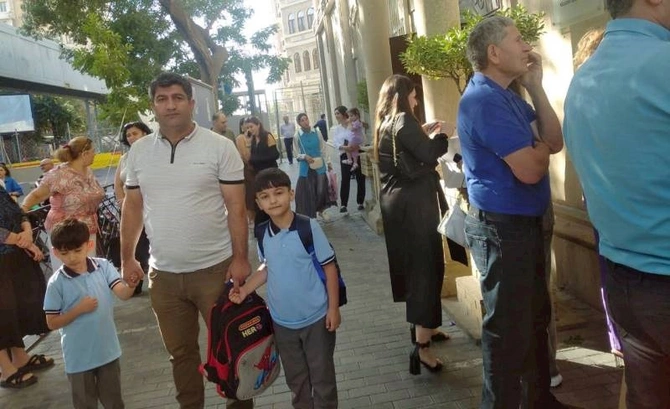 Jurnalist övladları da I sinfə getdilər — FOTOLAR