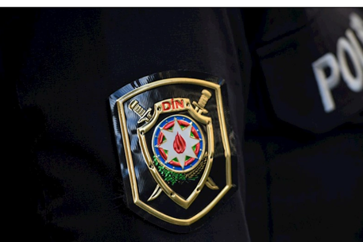 Ağır qəzada polis zabiti həlak oldu