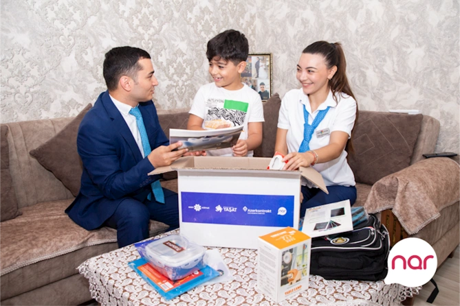 “Nar” YAŞAT Fondu ilə birgə “Bilik Günü” münasibətilə şəhid övladlarını təbrik etdi — FOTOLAR “Nar” YAŞAT Fondu ilə birgə “Bilik Günü” münasibətilə şəhid övladlarını təbrik etdi — FOTOLAR