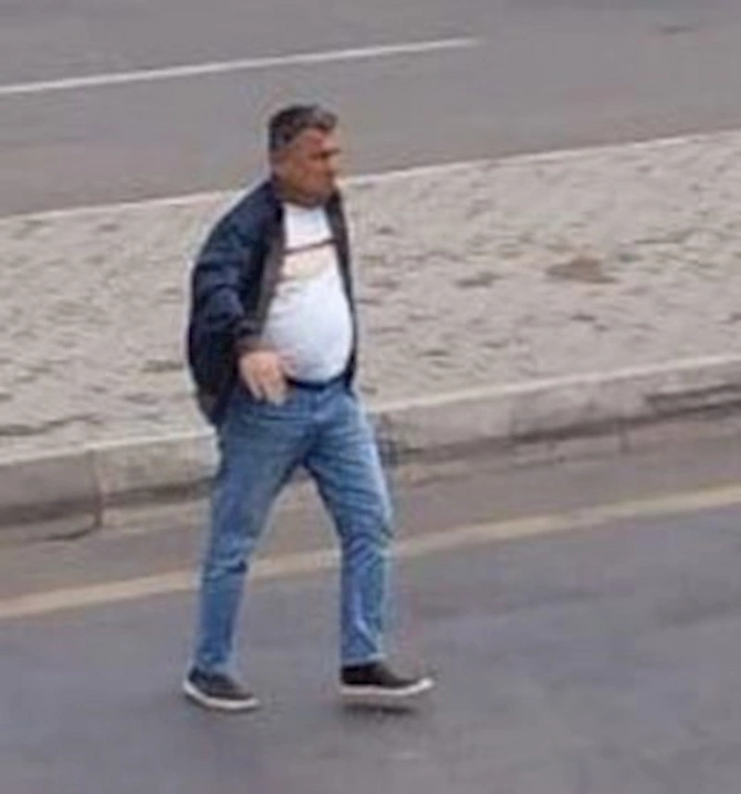 “Samur” Gömrük Terminalındakı Rüfət Qəhrəmanov kimdi? — Şahin Bağırovun adamı yoxsa… (FOTOLAR) “Samur” Gömrük Terminalındakı Rüfət Qəhrəmanov kimdi? — Şahin Bağırovun adamı yoxsa… (FOTOLAR)