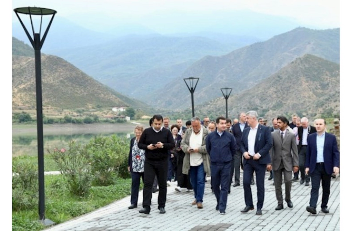 Azərbaycanda akkreditə olunmuş diplomatik korpusun üzvləri Suqovuşanda — YENİLƏNİB
