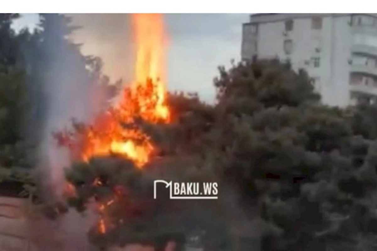 “20 Yanvar” metrosunun yaxınlığında yanğın —Tıxac yarandı
