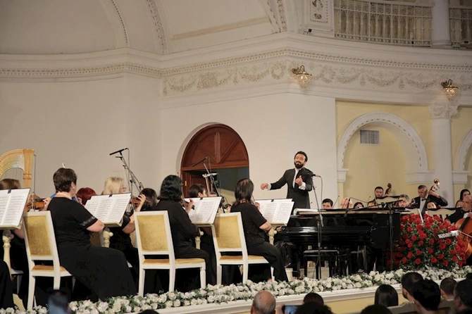 Üzeyir Hacıbəyli XVI Beynəlxalq Musiqi Festivalının açılış mərasimi keçirildi — FOTOLAR