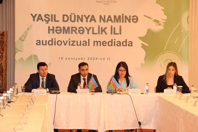 Yaşıl dünya naminə həmrəylik ili audiovizual mediada mövzusunda seminar keçirilmişdir — FOTOLAR