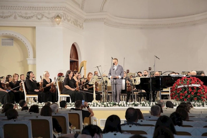 Üzeyir Hacıbəyli XVI Beynəlxalq Musiqi Festivalının açılış mərasimi keçirildi — FOTOLAR
