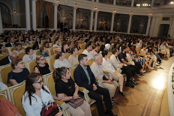 Üzeyir Hacıbəyli XVI Beynəlxalq Musiqi Festivalının açılış mərasimi keçirildi — FOTOLAR