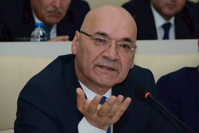 “Aztelekom” 100 Mbit sürəti verə bilməyəcək: Bəs bizi niyə soyur?