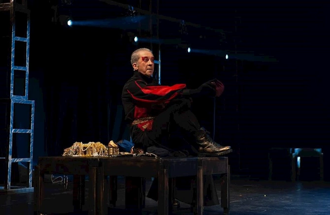 Teatr tariximizdə ilk: İblis və... tamaşasının premyerası Sankt-Peterburqda olacaq (FOTOLAR)