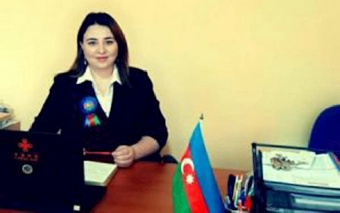 Məktəb direktoru işçisi tərəfindən bıçaqlandı — YENİLƏNDİ