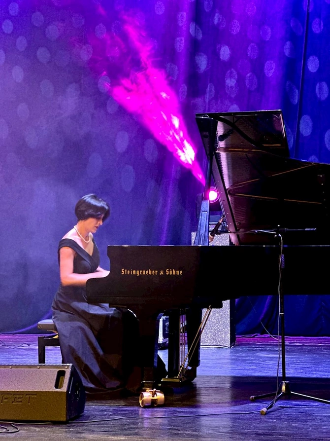 Gəncə Dövlət Filarmoniyasında “Ruhun qidası” adlı konsert — FOTOLAR Gəncə Dövlət Filarmoniyasında “Ruhun qidası” adlı konsert — FOTOLAR