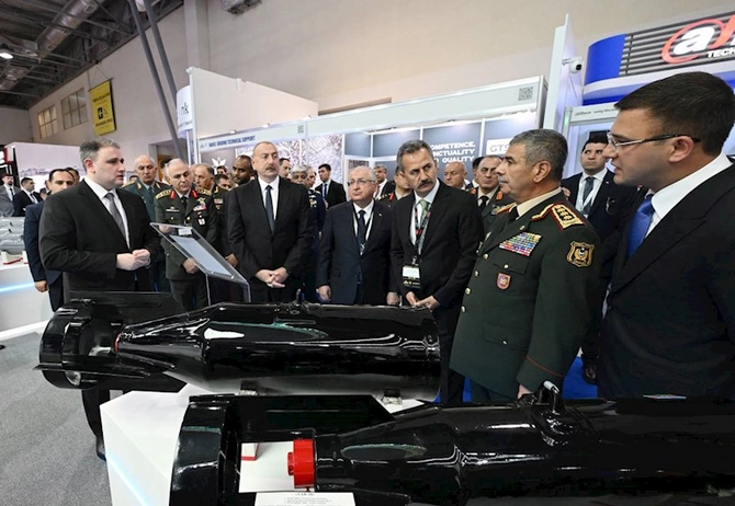 İlham Əliyev V “ADEX-2024” və “Securex Caspian” sərgiləri ilə tanış olub — FOTOLAR İlham Əliyev V “ADEX-2024” və “Securex Caspian” sərgiləri ilə tanış olub — FOTOLAR