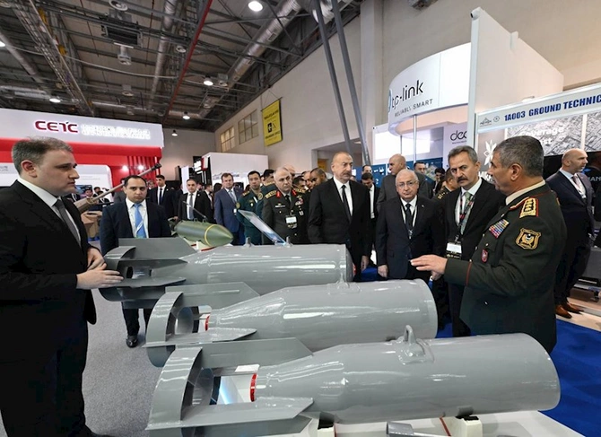 İlham Əliyev V “ADEX-2024” və “Securex Caspian” sərgiləri ilə tanış olub — FOTOLAR İlham Əliyev V “ADEX-2024” və “Securex Caspian” sərgiləri ilə tanış olub — FOTOLAR
