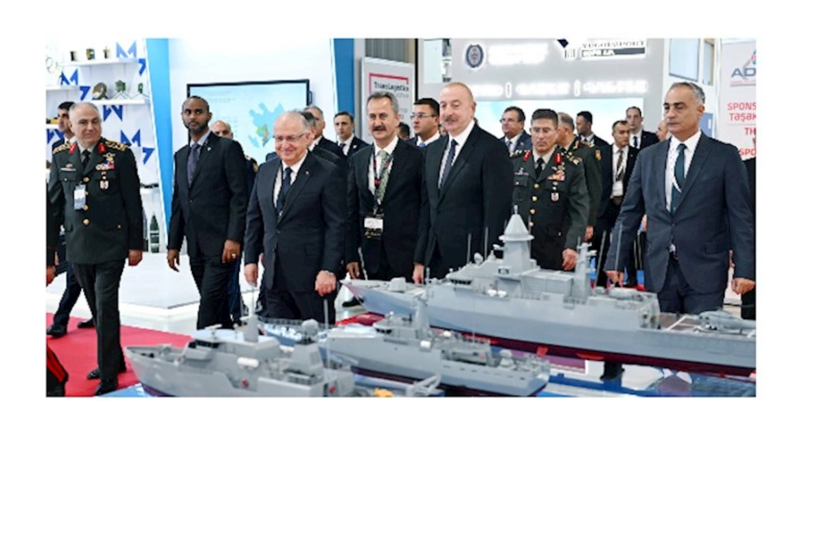İlham Əliyev V “ADEX-2024” və “Securex Caspian” sərgiləri ilə tanış olub — FOTOLAR