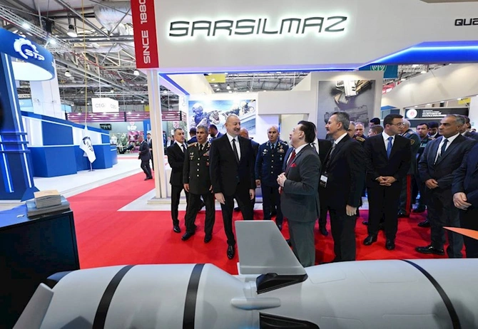 İlham Əliyev V “ADEX-2024” və “Securex Caspian” sərgiləri ilə tanış olub — FOTOLAR İlham Əliyev V “ADEX-2024” və “Securex Caspian” sərgiləri ilə tanış olub — FOTOLAR
