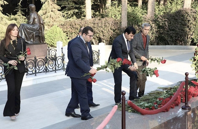 Bakıda İqlim Dəyişmələri və Ədalətli Keçid: Həmkarlar İttifaqlarının Rolu və Fəaliyyətləri mövzusunda beynəlxalq konfrans keçirilir (FOTOLAR)