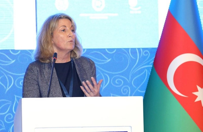 Bakıda İqlim Dəyişmələri və Ədalətli Keçid: Həmkarlar İttifaqlarının Rolu və Fəaliyyətləri mövzusunda beynəlxalq konfrans keçirilir (FOTOLAR)
