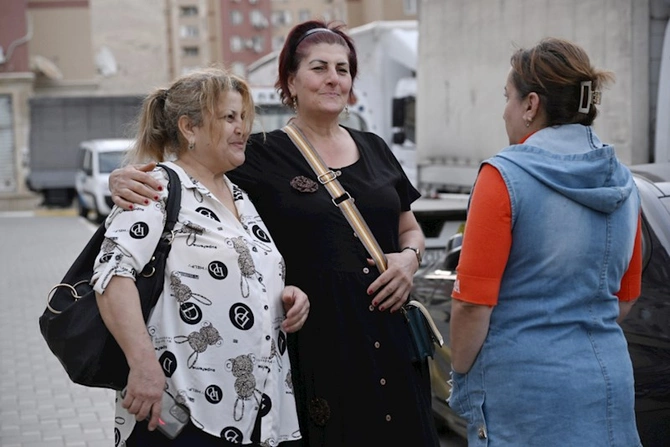 İlk köç karvanı Cəbrayıla çatıb, açarlar təqdim olunub — FOTOLAR (YENİLƏNDİ) İlk köç karvanı Cəbrayıla çatıb, açarlar təqdim olunub — FOTOLAR (YENİLƏNDİ)