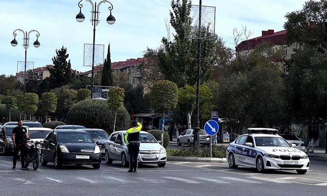 Sumqayıtda şəhidlərin xatirəsi anılıb — FOTOLAR