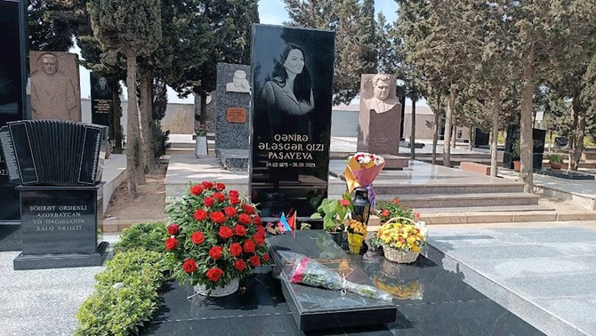 Qənirə Paşayevanın ölümündən 1 il ötdü Qənirə Paşayevanın ölümündən 1 il ötdü