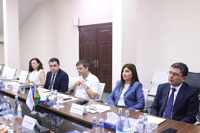 Medianın İnkişafı Agentliyinin Müşahidə Şurasının növbəti iclası keçirilib — FOTOLAR