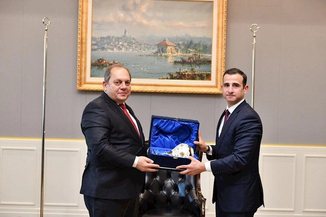 Ərdoğan Azərbaycan nümayəndə heyətini qəbul etdi — FOTOLAR Ərdoğan Azərbaycan nümayəndə heyətini qəbul etdi — FOTOLAR