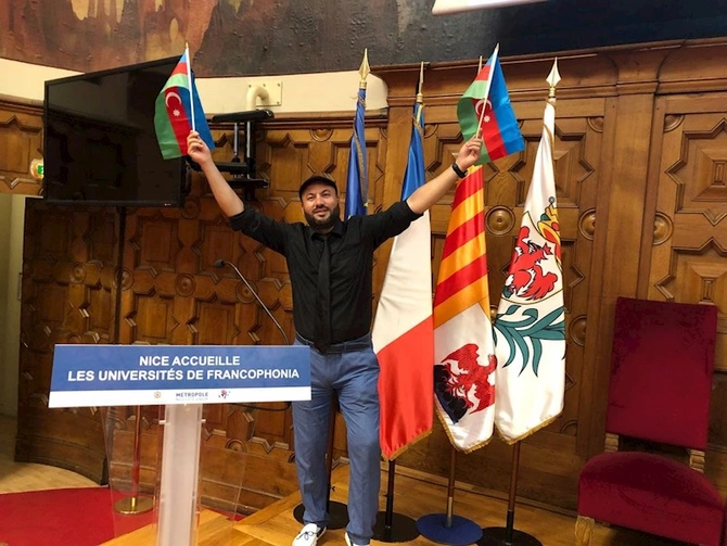 41 yaşlı universitet müəllimi vəfat etdi — FOTOLAR 41 yaşlı universitet müəllimi vəfat etdi — FOTOLAR